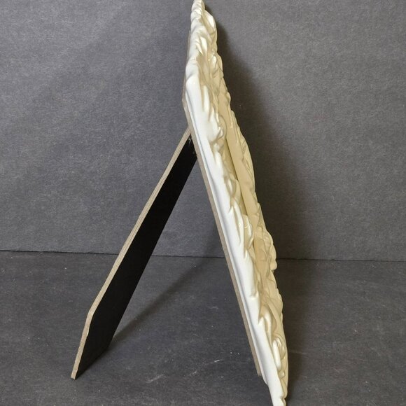 White Ceramic 5"x5" Picture Frame Raised Relief Rose Design By Windsor Browne - Picture 5 of 8